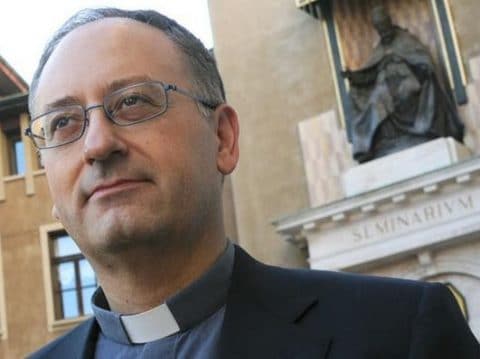 La Chiesa E La Cina Il Punto Di Padre Antonio Spadaro Policlic